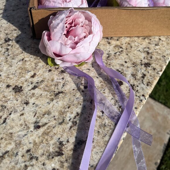 Pink Stemless Wedding Flowers Box of 12 - Picture 3 of 3